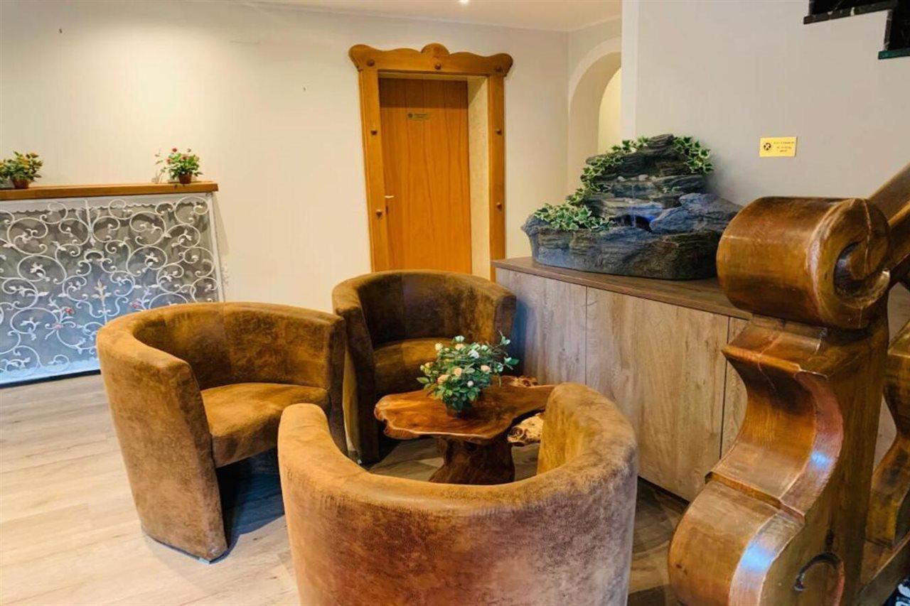 Hotel Garni Brunnthaler Garmisch-Partenkirchen Dış mekan fotoğraf