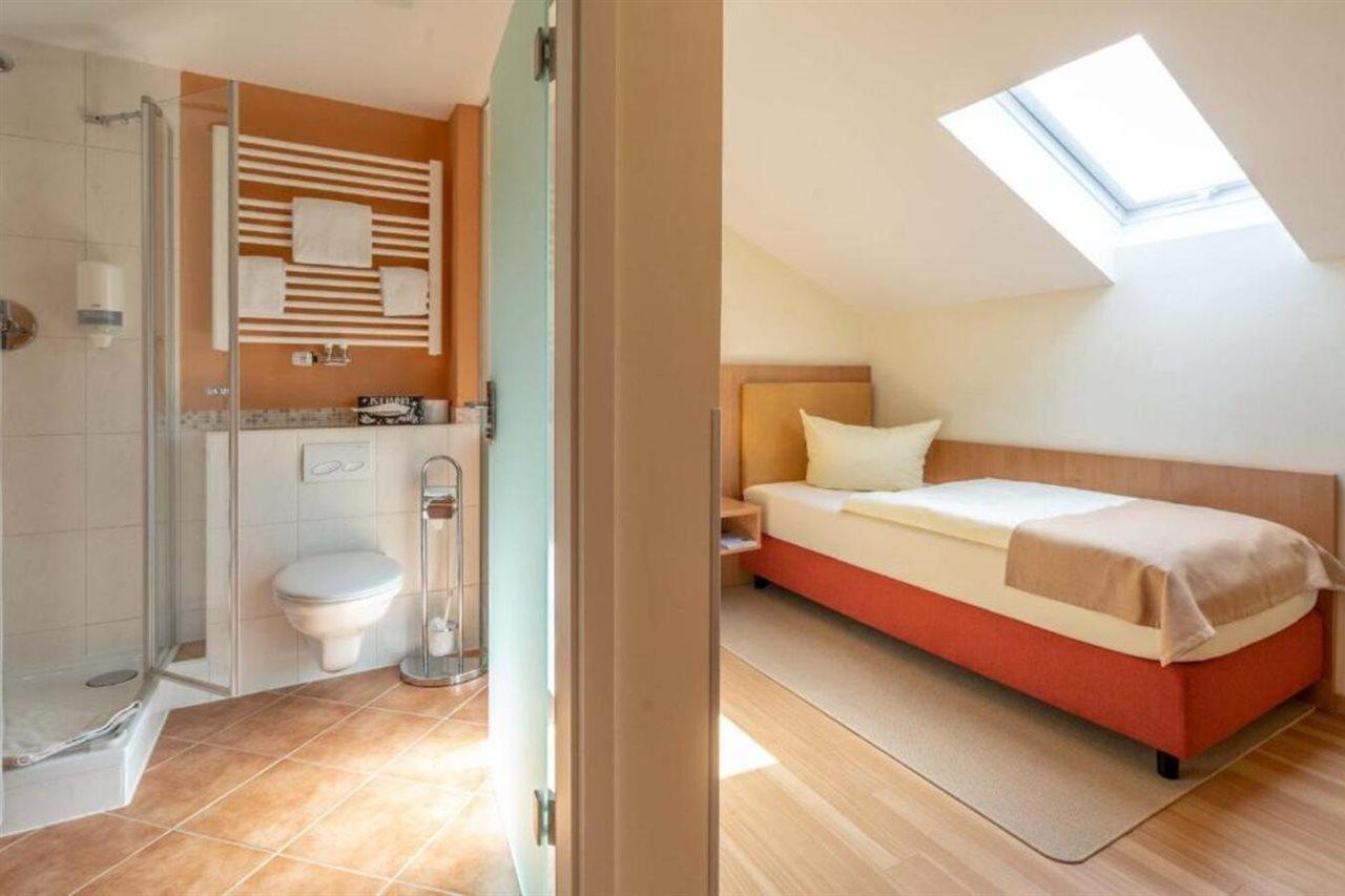 Hotel Garni Brunnthaler Garmisch-Partenkirchen Dış mekan fotoğraf