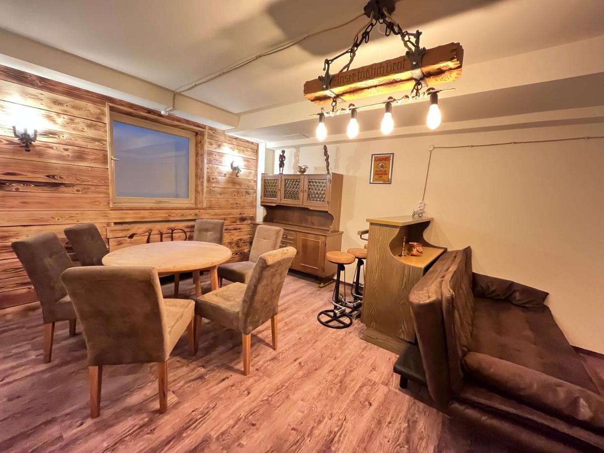 Hotel Garni Brunnthaler Garmisch-Partenkirchen Dış mekan fotoğraf