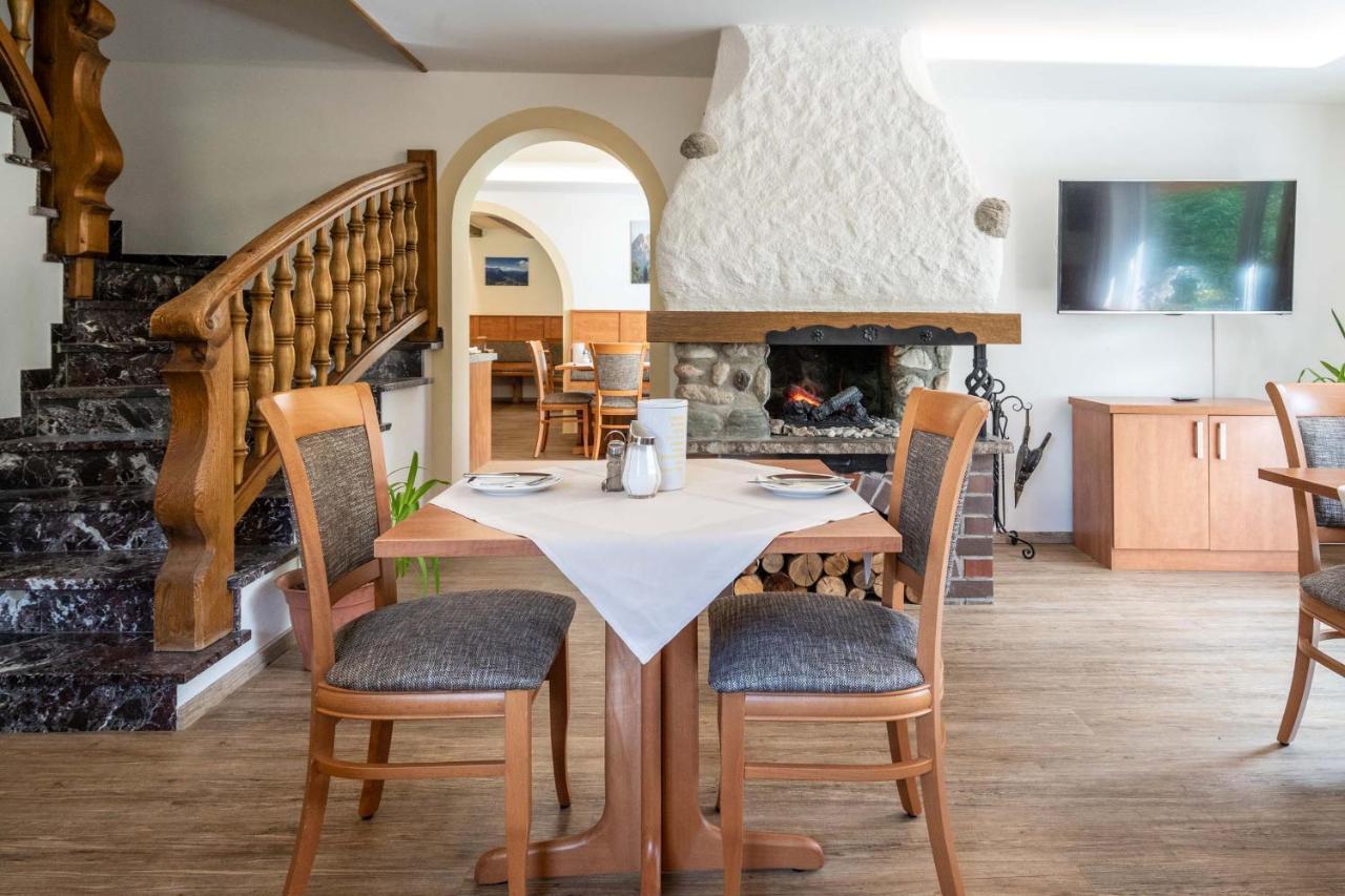 Hotel Garni Brunnthaler Garmisch-Partenkirchen Dış mekan fotoğraf